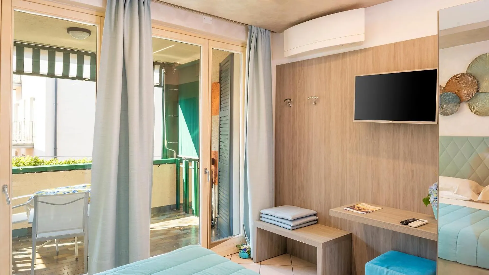 Appart hôtel Blue Lake Residence - Bardolino